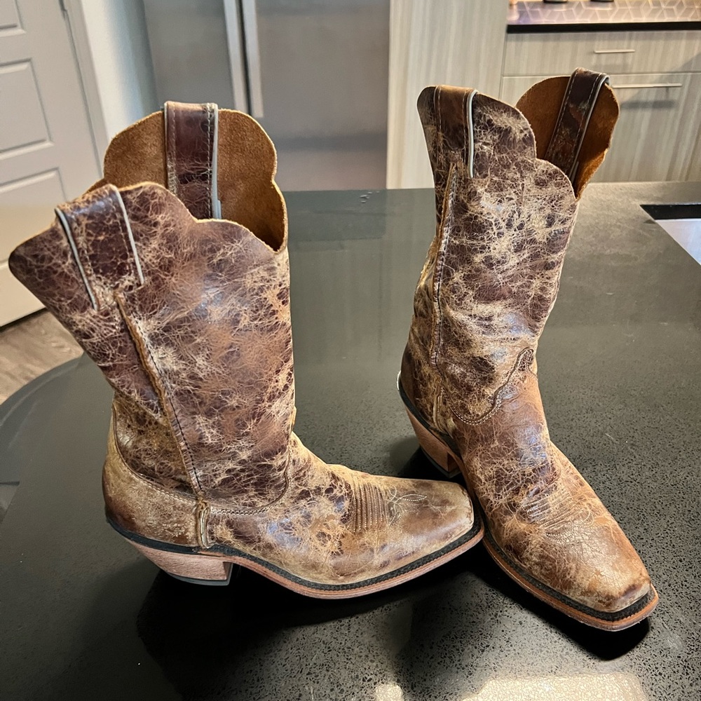 Justin Bentrail Cowboy Boots 9.5 B